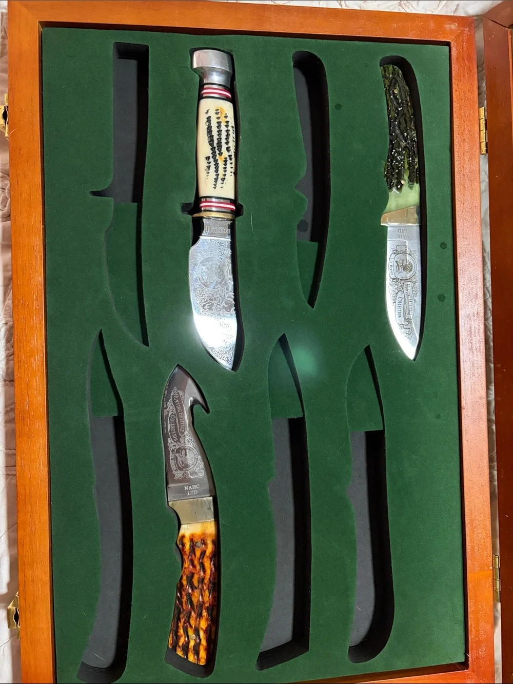 North American Hunting Club Collectors Wood Shadow Box with Green Felt Insert.